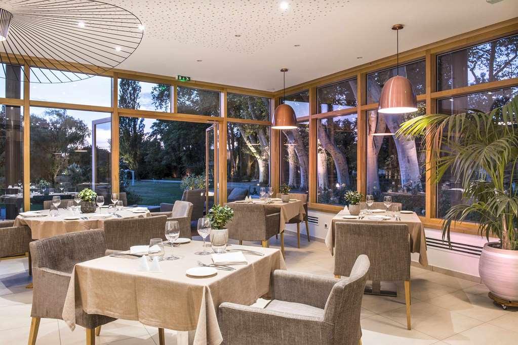 Château De Massillan Uchaux Restaurante foto